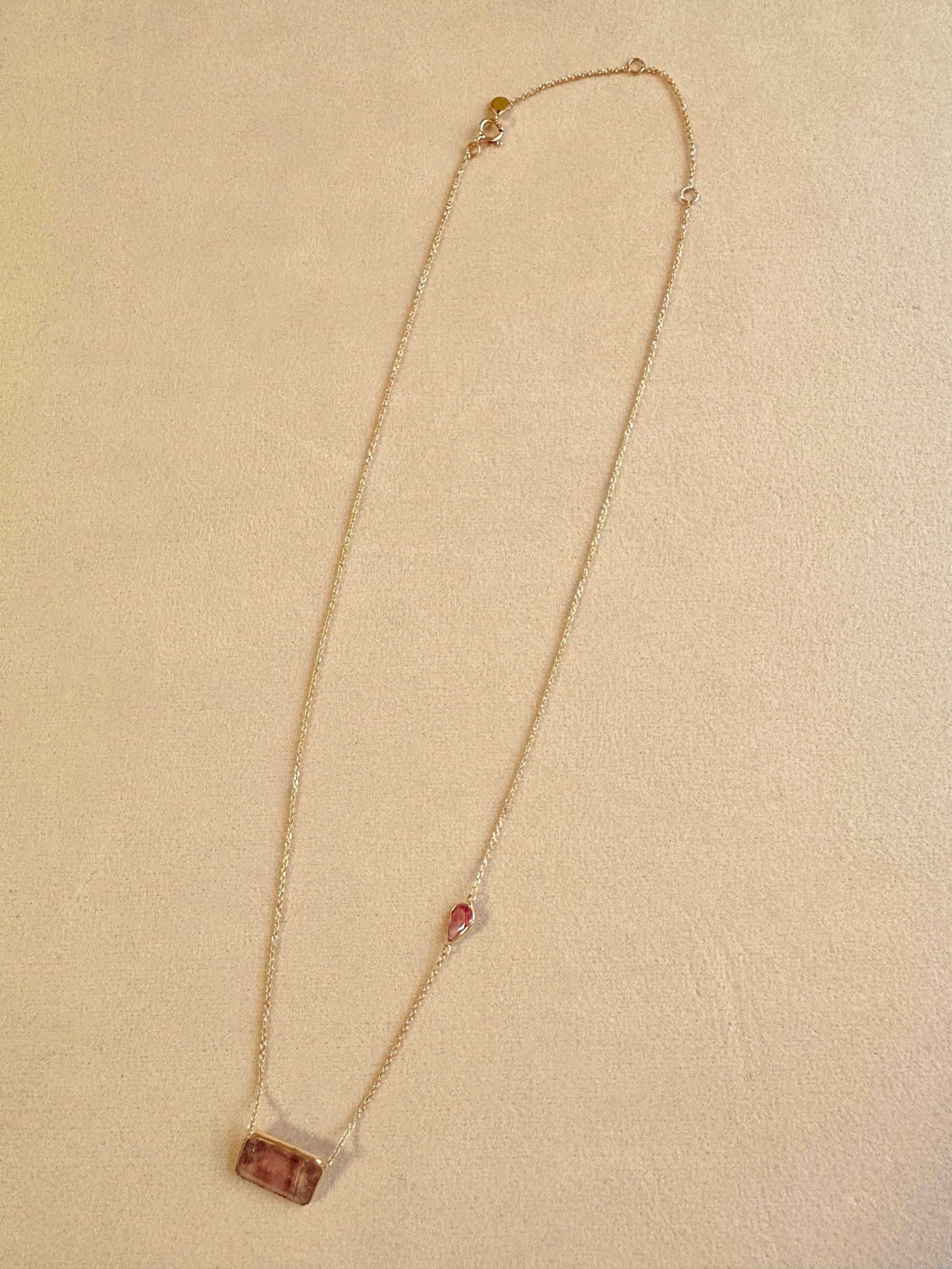 2AD78　K18　トルマリン　ネックレス 華林カリシリーズ】k18スクエアトルマリンネックレス/スポット