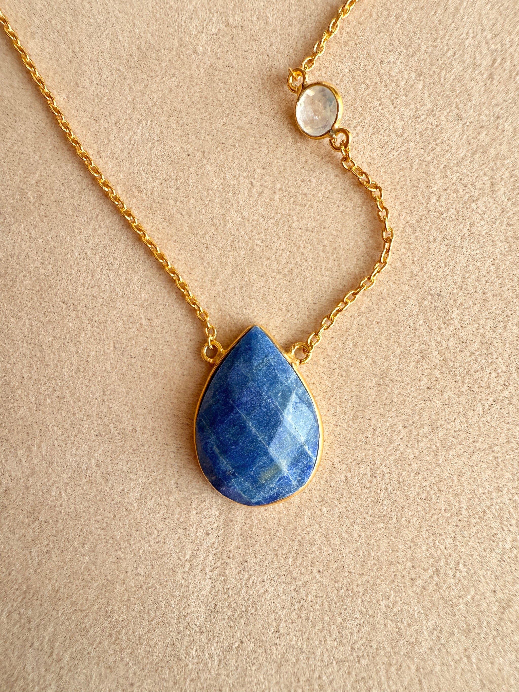 トップス luijewelry lui jewelry longtee01 Blue VM】L.E.O. NECKLACE Lapis lazuli,Rainbow moonstone #3-6 – Pahi AMULET