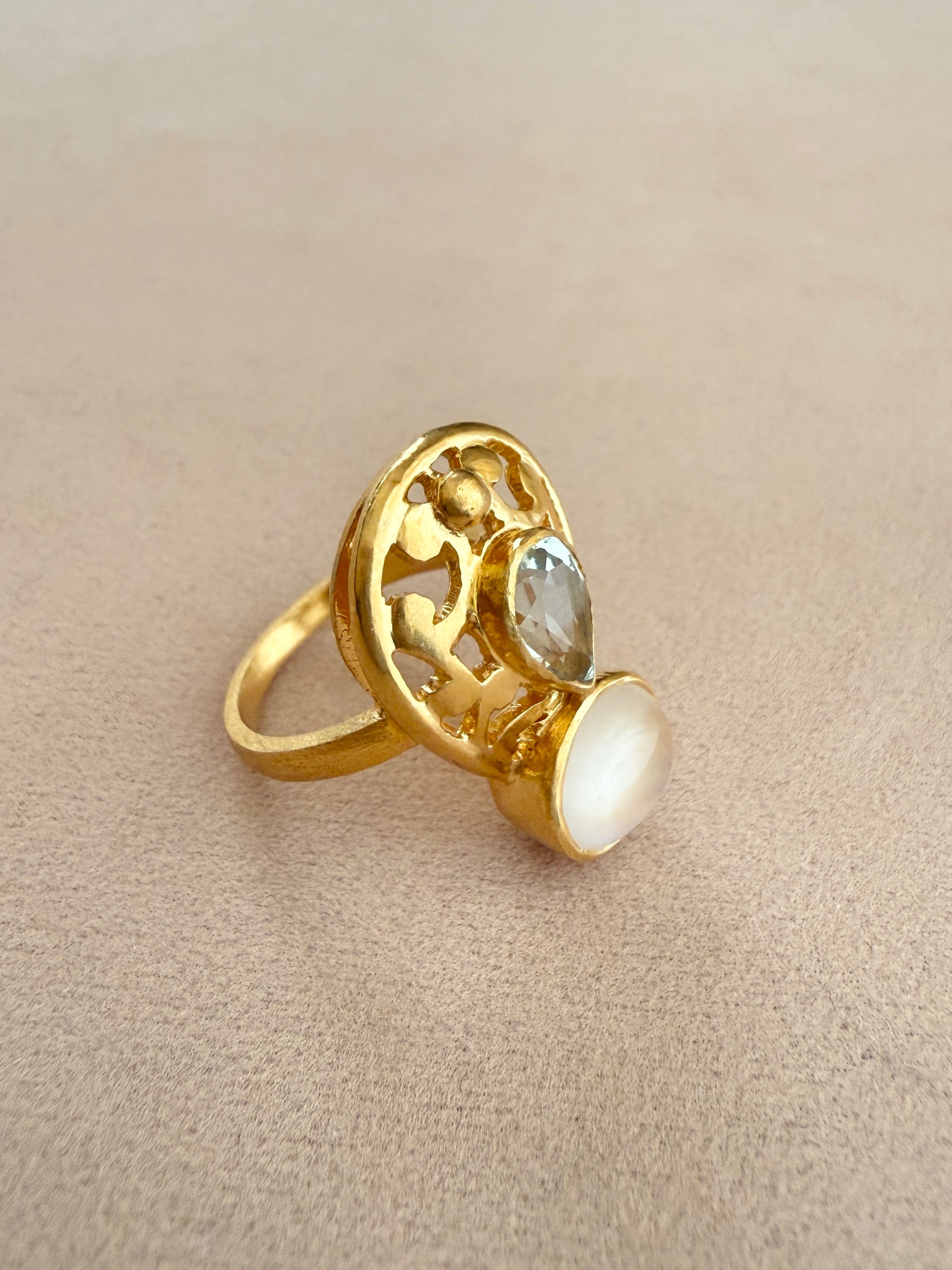 トルマリン・ムーンストーンリング ステアリングシルバーStone-Dance